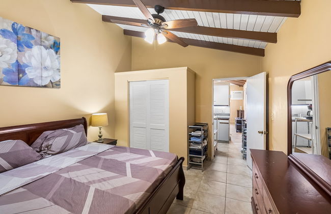 Caribbean View Style 1 Bedroom Condo by RedAwning - Photo 5