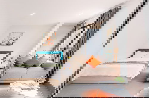 Photo 7 - Cindy's Westlake Apartment