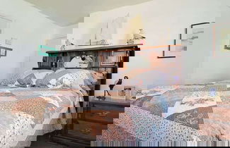 Photo 2 - Fish Crazy House