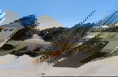 Foto 46 - Steps From the Seagrove Beach - Gulf Views - Sleeps 10 - Community Pool