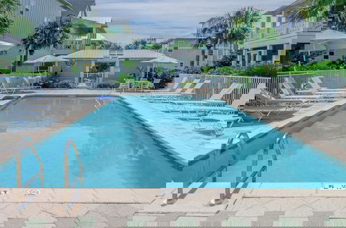 Foto 1 - Steps From the Seagrove Beach - Gulf Views - Sleeps 10 - Community Pool