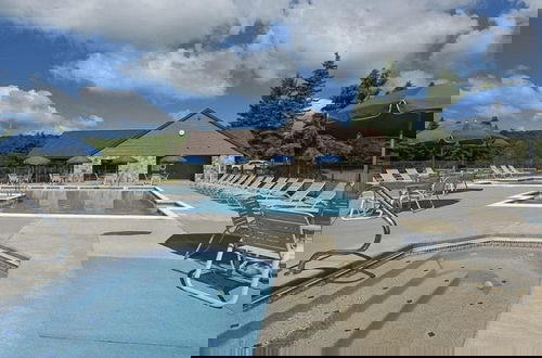 Foto 19 - Seven Springs Sunridge 3 Bedrooms Premium Condo, Private Hot Tub! by RedAwning - Save 10% on 3 Nights, 15% on 5 Nights!