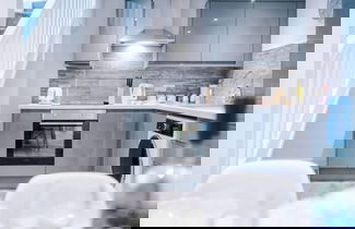 Photo 11 - Imperial War Museum North Two-bedroom by Belvilla