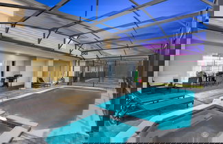 Foto 1 - Amazing Modern Home Pool Spa Game Room Wi101
