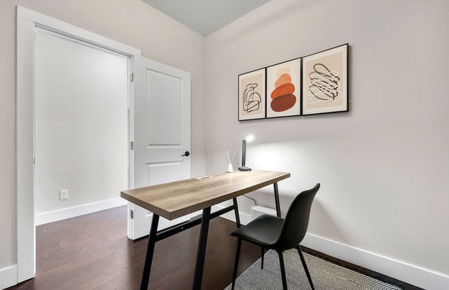 New Luxury Family Friendly Home Centrally Located - Foto 27