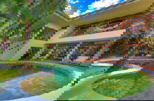 Photo 16 - 18 Sleep With Pool Private Villa