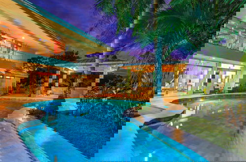 Photo 1 - 18 Sleep With Pool Private Villa