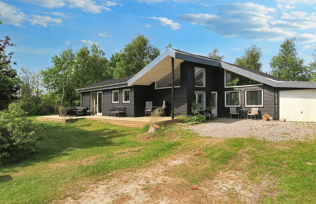 8 Person Holiday Home in Storvorde - Foto 40