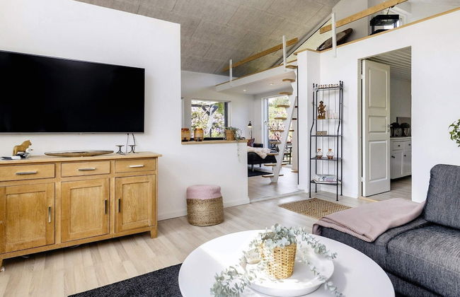 8 Person Holiday Home in Storvorde - Foto 14