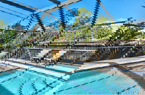 Foto 19 - Milano Vacation Rental: Newly Renovated 3-BR Home with Private Pool, Hot Tub, and Pet-Friendly Front Yard. Minutes from Vanderbilt Beach