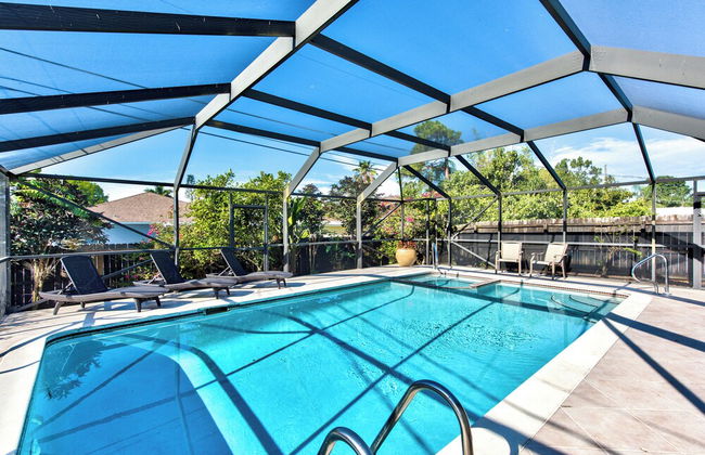 Milano Vacation Rental: Newly Renovated 3-BR Home with Private Pool, Hot Tub, and Pet-Friendly Front Yard. Minutes from Vanderbilt Beach - Foto 17