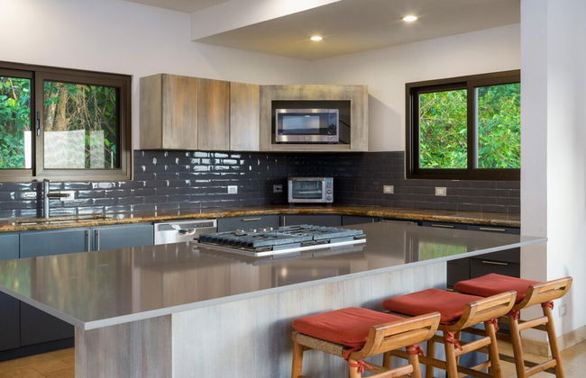 Stunning 7 BR Villa Manuel Antonio Sanctuary - Foto 10