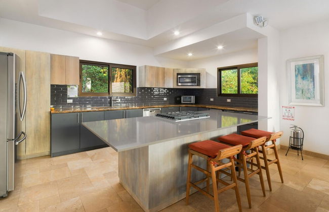 Stunning 7 BR Villa Manuel Antonio Sanctuary - Foto 29