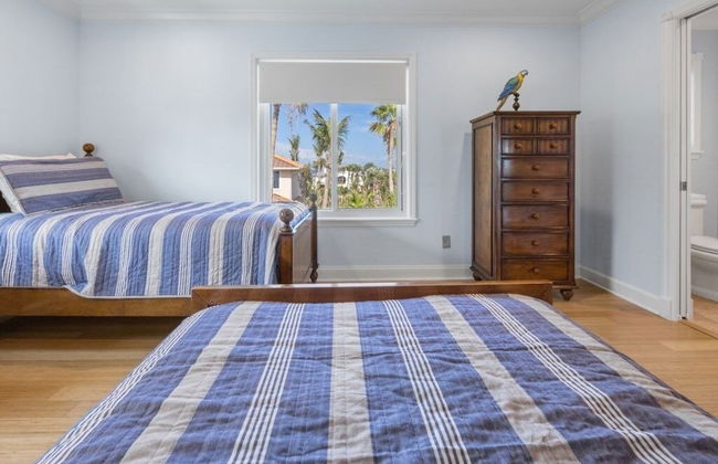 Aloha Baby- 5 Bedroom Luxury Pool Home! 5 Home by RedAwning - Photo 7