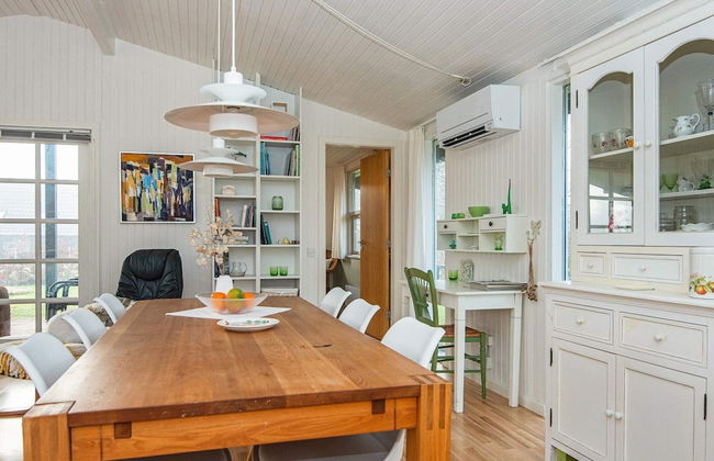 4 Person Holiday Home in Orsted - Foto 15