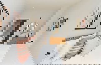 Foto 2 - The Brondesbury Quarters - Modern 2bdr Flat With Balcony + Parking