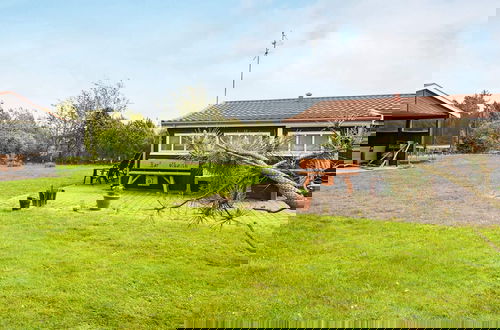 Photo 21 - 6 Person Holiday Home in Ulfborg