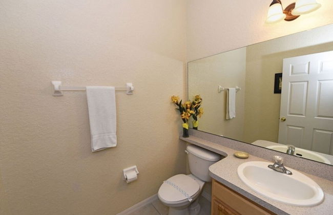 Cozy 5bed High Grove Resort W Pool, Spa, Game Rm, Mins To Disney-133 5 Bedroom Home by RedAwning - Foto 11