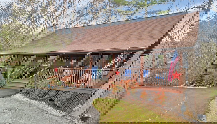 Foto 1 - Er107 - Smoky Mountain Charm - Great Location! Close To Town! 2 Bedroom Cabin by RedAwning