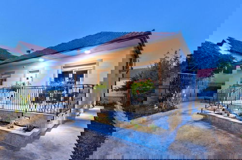 Photo 27 - Mihael Holiday House