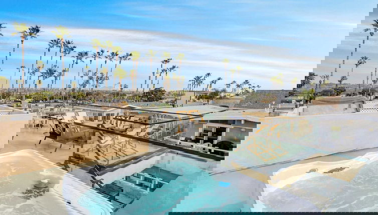 Photo 1 - Velvet Sand I by Avantstay Steps to Newport Beach Private Rooftop w/ Outdoor Kitchen & Hot Tub!