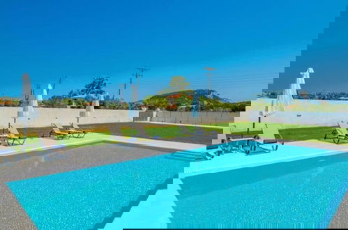 Foto 32 - Nimar Luxury Villa - Private Swimming Pool