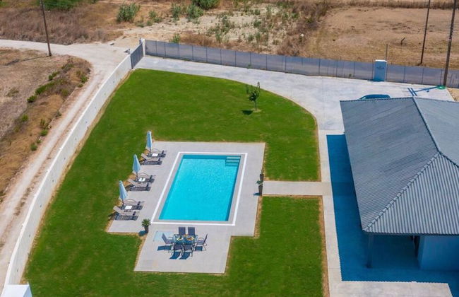 Nimar Luxury Villa - Private Swimming Pool - Photo 26