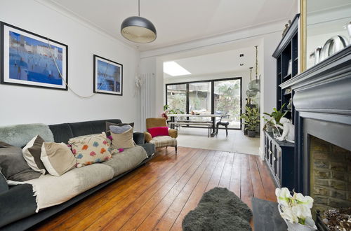 Foto 18 - Stunning one Bedroom Flat With Large Terrace in Chiswick by Underthedoormat