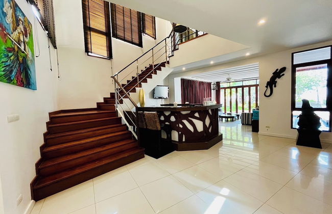 Amatapura Beach Villa 12 - Foto 2