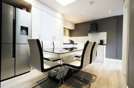 Foto 9 - Luxury Property in Central Newbridge Wifi