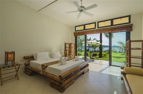 Foto 3 - Beach Front Luxury Villa Hai Leng