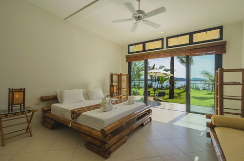 Photo 2 - Luxury Beach Front Noble House Villa