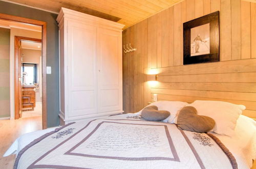 Photo 5 - Luxurious Holiday Home With Sauna in Fauvillers