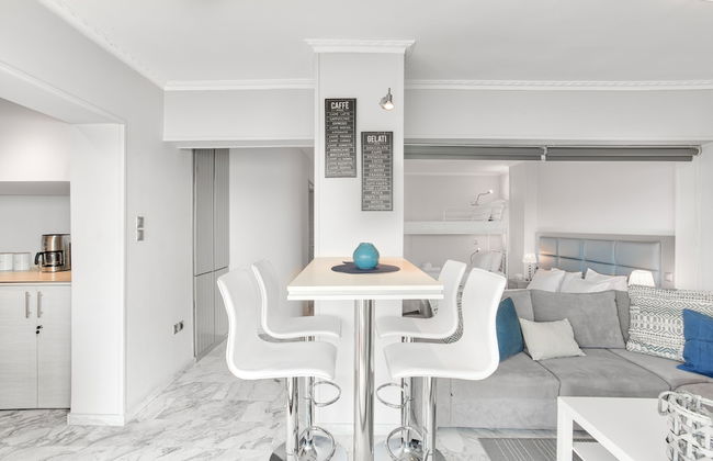 Chic Modern Seaside Oasis -Sunny Piraeus - Foto 7