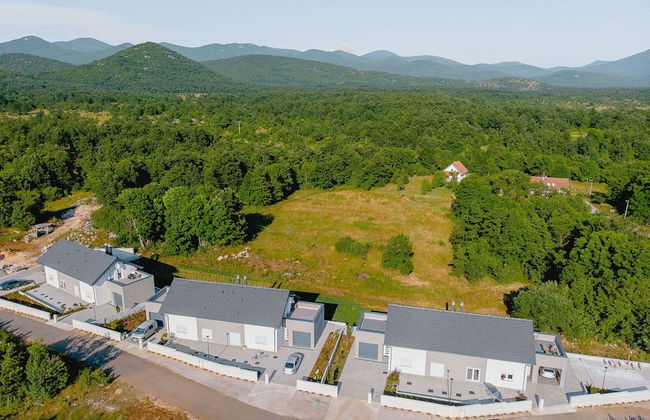 Holiday Home Near Plitvice Lakes - Foto 1