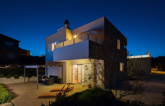 Stunning Villa Sofia With Heated Pool IN Split Hinterland - Foto 56