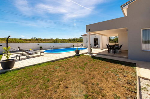 Photo 45 - Villa Roma in Nin With 3 Bedrooms and 2 Bathrooms