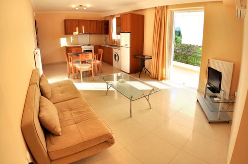 Photo 7 - Dionysos Luxury Apartments