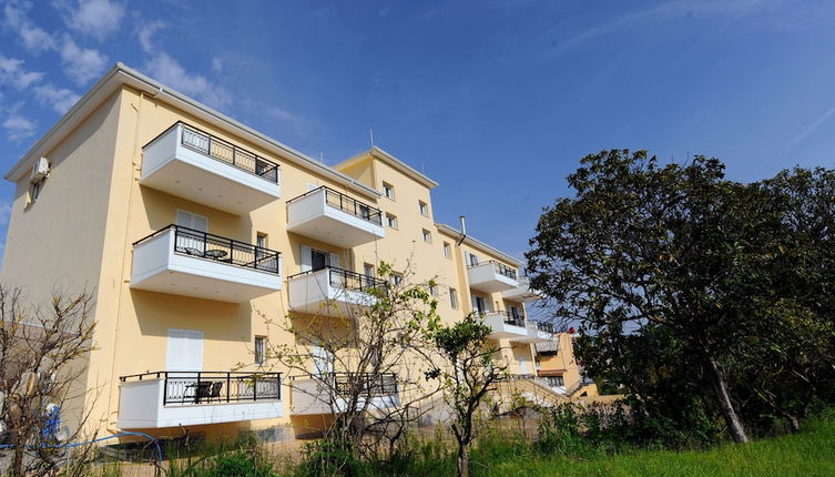 Foto 1 - Dionysos Luxury Apartments