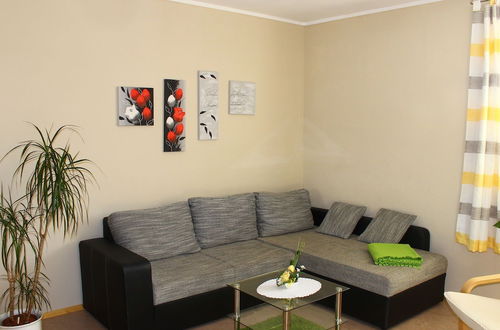 Photo 9 - Spacious Apartment in Weissig With Garden