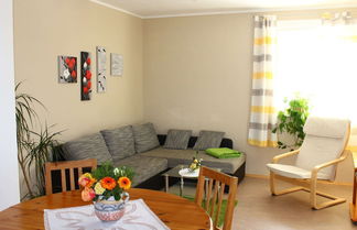 Foto 1 - Spacious Apartment in Weissig With Garden