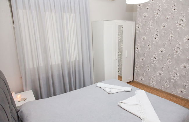 Fabulous Apartment Across Flisvos - Foto 10