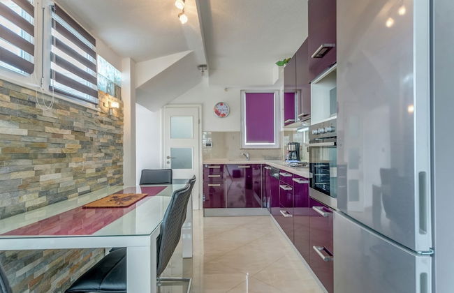 Modern Apartment in Arbanija with Hot Tub - Foto 24