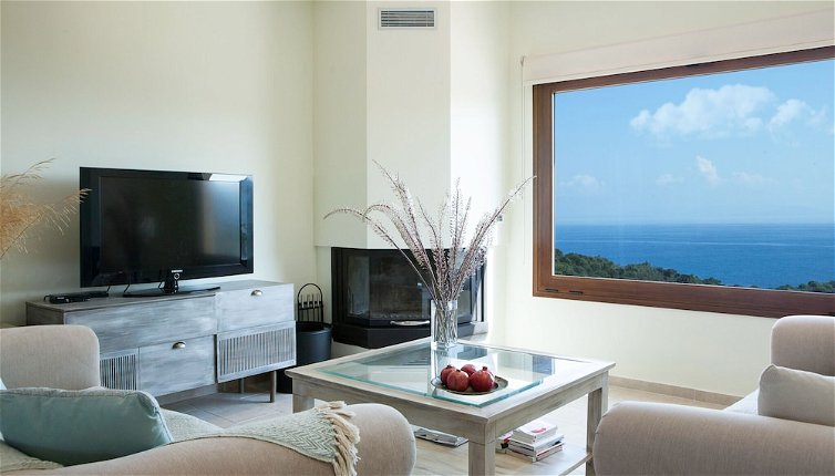 Photo 1 - Family Vacation home with Views in Heart of Mani