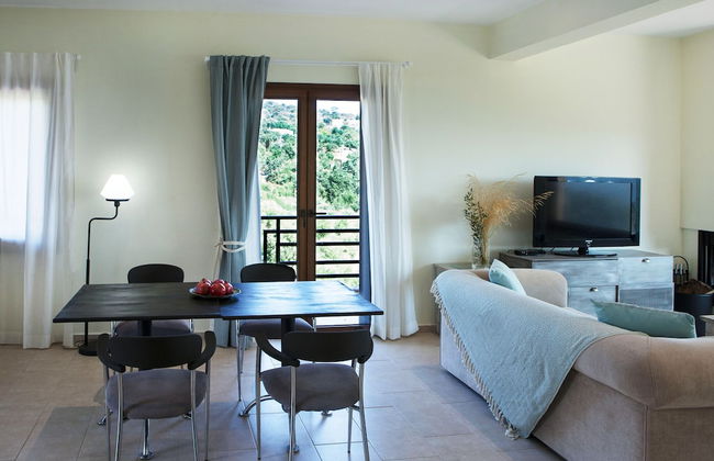 Family Vacation home with Views in Heart of Mani - Photo 14