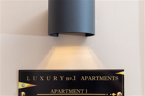 Photo 3 - Luxury Number 1 Apartments
