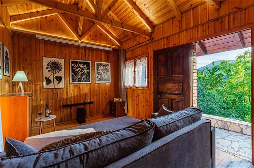 Photo 14 - Escape in the Forest, Cosy Chalet with Home Cinema