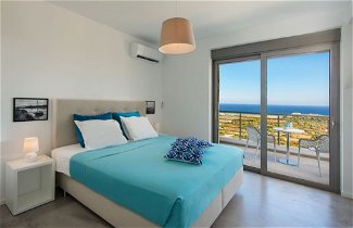 Photo 2 - Sea View Villa in Kalythies with Private Pool near 3 Beaches