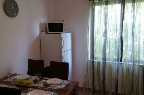 Photo 6 - Wish Apartment