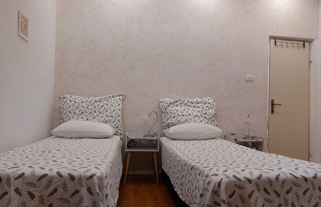 Apt Lavender on Nincevica St-1 BR Apt - Foto 3